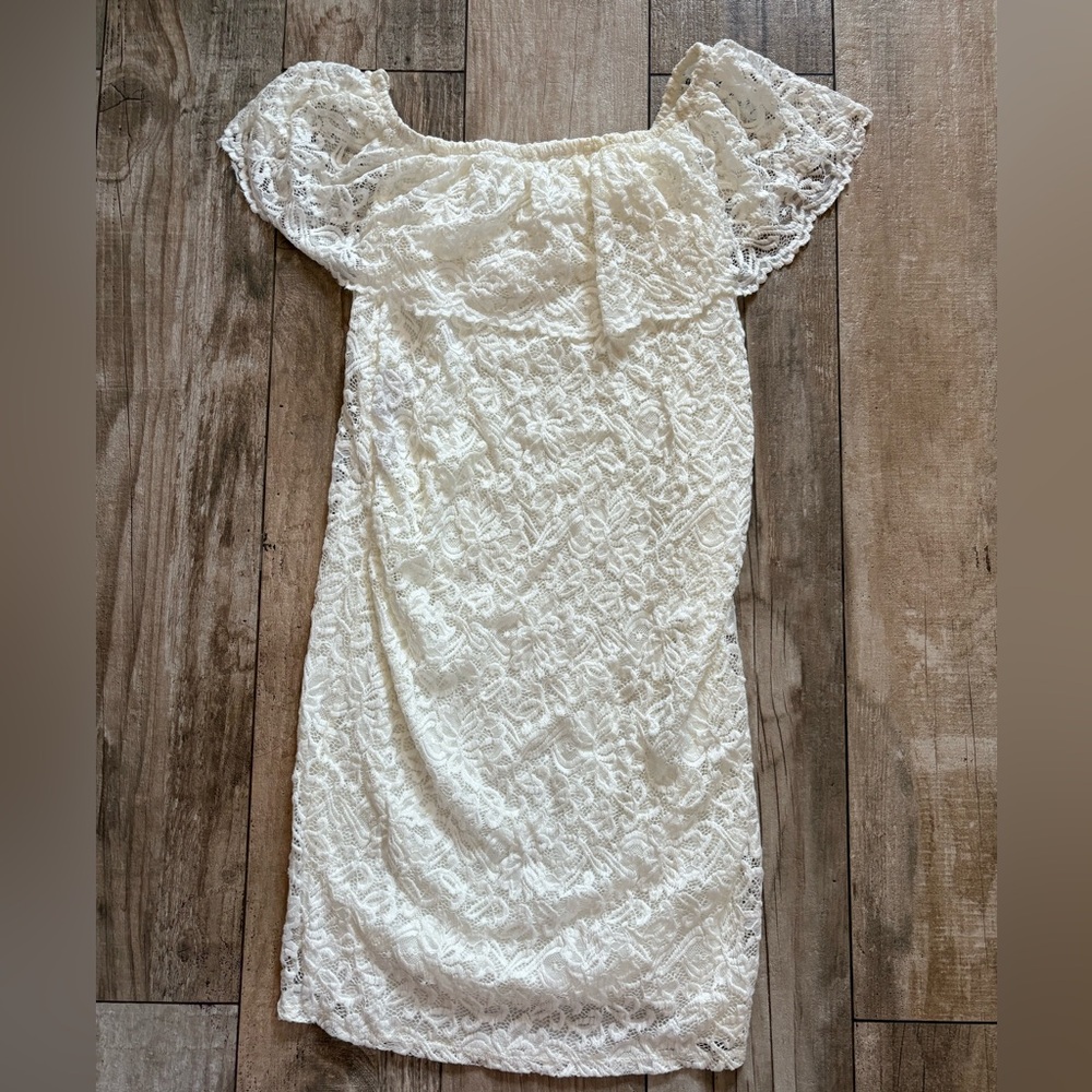Pinkblush Maternity stretch lace white dress Sz Small